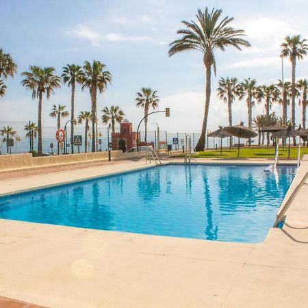 Aloha Playa Apartment With Ocean Views And Pools Benalmadena Bagian luar foto