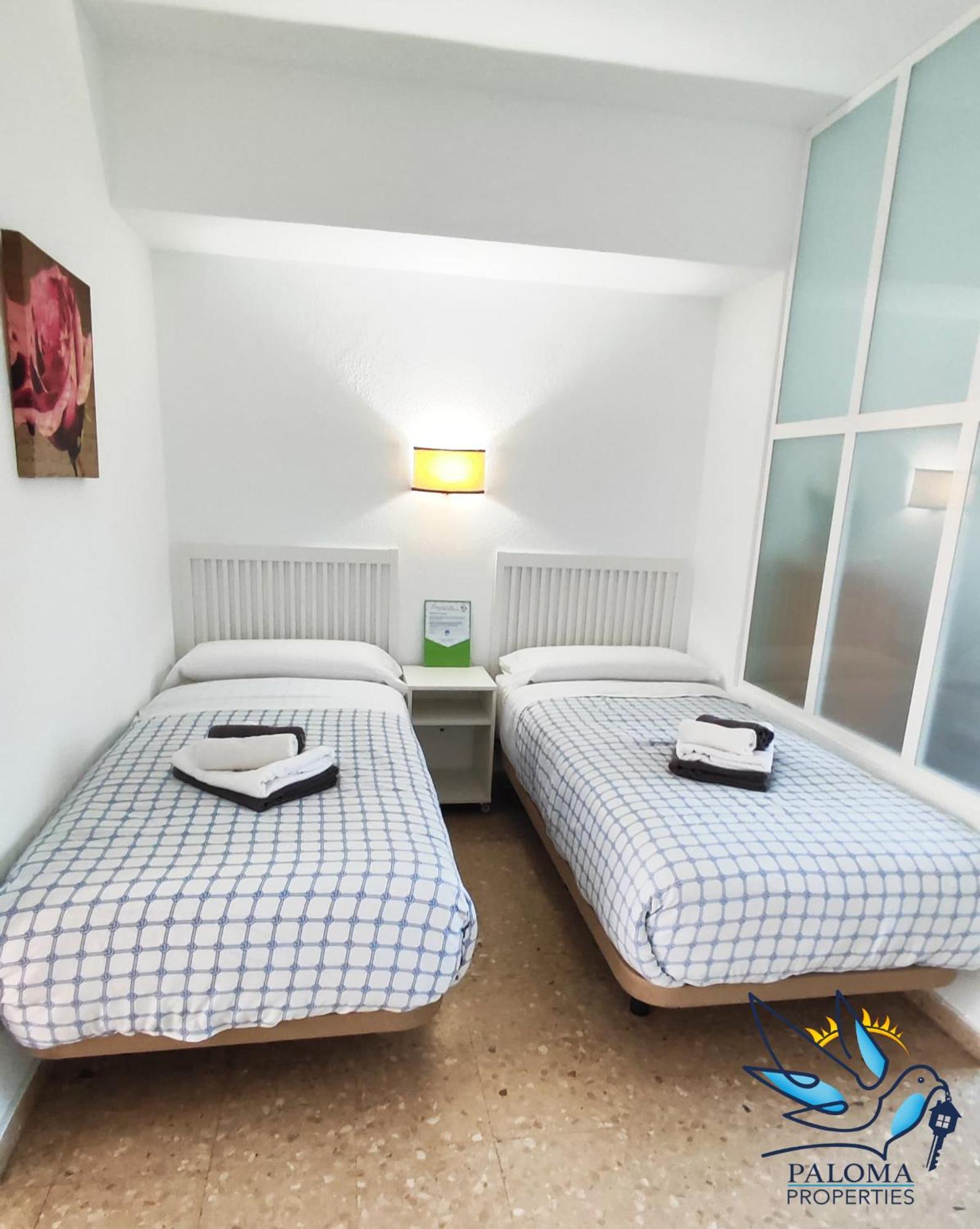 Aloha Playa Apartment With Ocean Views And Pools Benalmadena Bagian luar foto